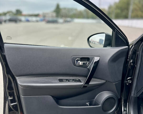 Чорний Ніссан Кашкай 2, об'ємом двигуна 1.5 л та пробігом 212 тис. км за 11550 $, фото 22 на Automoto.ua