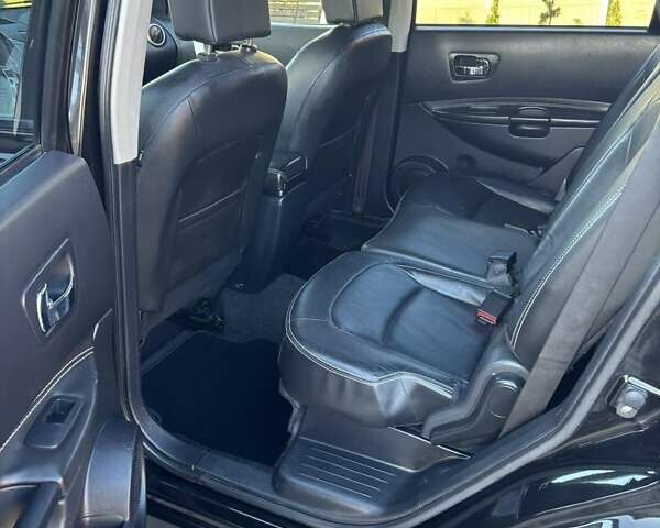 Чорний Ніссан Кашкай 2, об'ємом двигуна 1.6 л та пробігом 225 тис. км за 10800 $, фото 13 на Automoto.ua