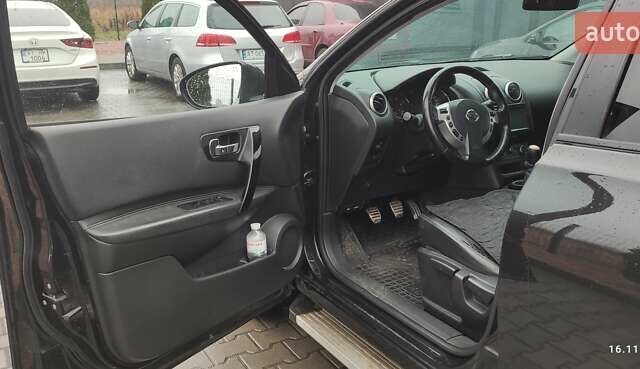 Чорний Ніссан Кашкай 2, об'ємом двигуна 1.6 л та пробігом 235 тис. км за 11400 $, фото 34 на Automoto.ua