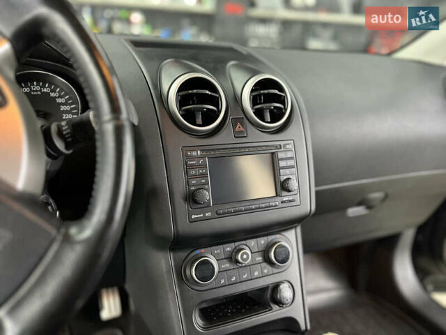Чорний Ніссан Кашкай 2, об'ємом двигуна 1.6 л та пробігом 277 тис. км за 10750 $, фото 12 на Automoto.ua