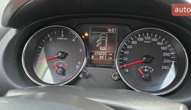 Черный Ниссан Кашкай 2, объемом двигателя 1.6 л и пробегом 274 тыс. км за 12850 $, фото 24 на Automoto.ua