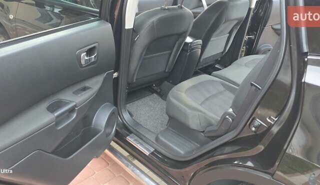 Черный Ниссан Кашкай 2, объемом двигателя 1.6 л и пробегом 274 тыс. км за 12850 $, фото 31 на Automoto.ua