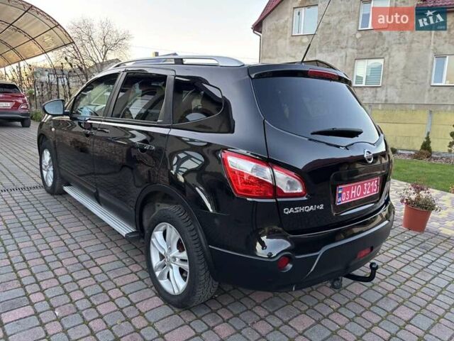 Чорний Ніссан Кашкай 2, об'ємом двигуна 1.6 л та пробігом 225 тис. км за 10800 $, фото 2 на Automoto.ua