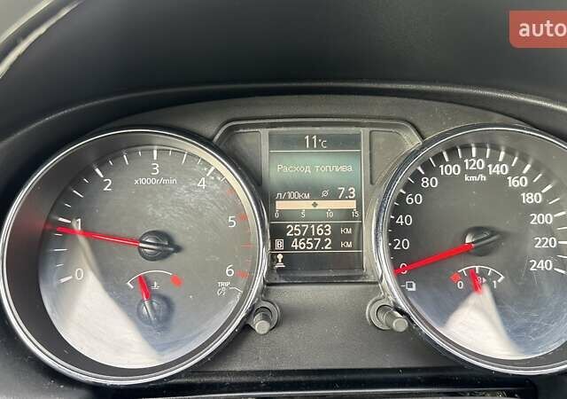 Ниссан Кашкай 2 2013 в Ужгороде на Automoto.ua Черный Ниссан Кашкай 2, объемом двигателя 1.6 л и пробегом 257 тыс. км за 12000 $, фото 24 на Automoto.ua