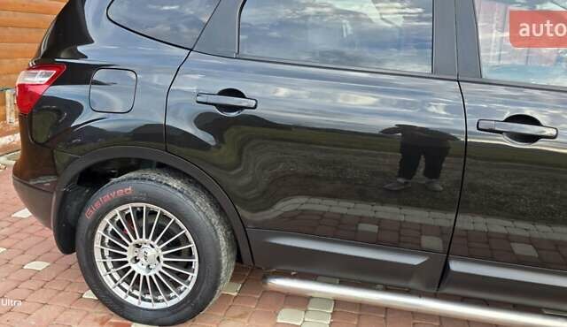 Черный Ниссан Кашкай 2, объемом двигателя 1.6 л и пробегом 274 тыс. км за 12850 $, фото 6 на Automoto.ua