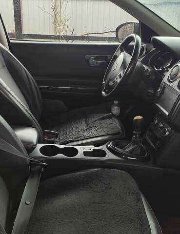 Чорний Ніссан Кашкай 2, об'ємом двигуна 1.6 л та пробігом 235 тис. км за 11400 $, фото 27 на Automoto.ua