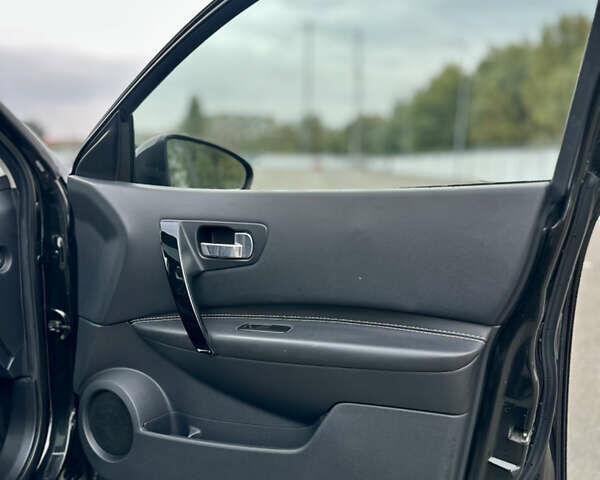 Чорний Ніссан Кашкай 2, об'ємом двигуна 1.5 л та пробігом 212 тис. км за 11550 $, фото 41 на Automoto.ua