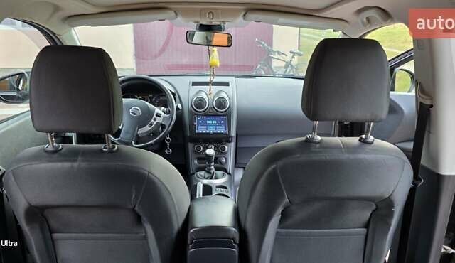 Черный Ниссан Кашкай 2, объемом двигателя 1.6 л и пробегом 274 тыс. км за 12850 $, фото 34 на Automoto.ua