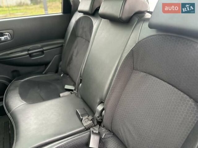 Ниссан Кашкай 2 2013 в Ужгороде на Automoto.ua Черный Ниссан Кашкай 2, объемом двигателя 1.6 л и пробегом 257 тыс. км за 12000 $, фото 10 на Automoto.ua