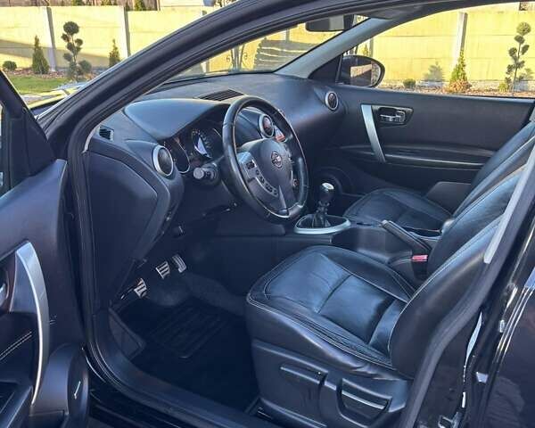 Чорний Ніссан Кашкай 2, об'ємом двигуна 1.6 л та пробігом 225 тис. км за 10800 $, фото 11 на Automoto.ua