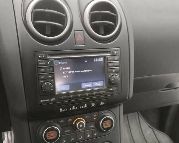 Фіолетовий Ніссан Кашкай 2, об'ємом двигуна 1.5 л та пробігом 240 тис. км за 9700 $, фото 9 на Automoto.ua