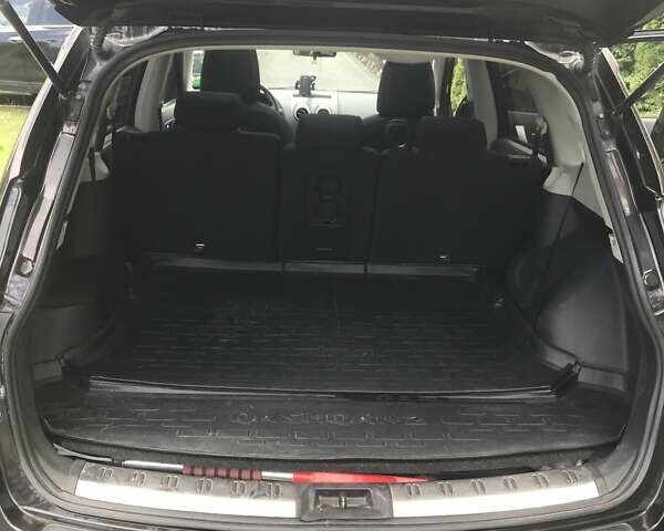 Фіолетовий Ніссан Кашкай 2, об'ємом двигуна 1.6 л та пробігом 261 тис. км за 8600 $, фото 6 на Automoto.ua