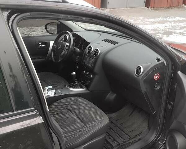 Фіолетовий Ніссан Кашкай 2, об'ємом двигуна 1.5 л та пробігом 240 тис. км за 9700 $, фото 6 на Automoto.ua