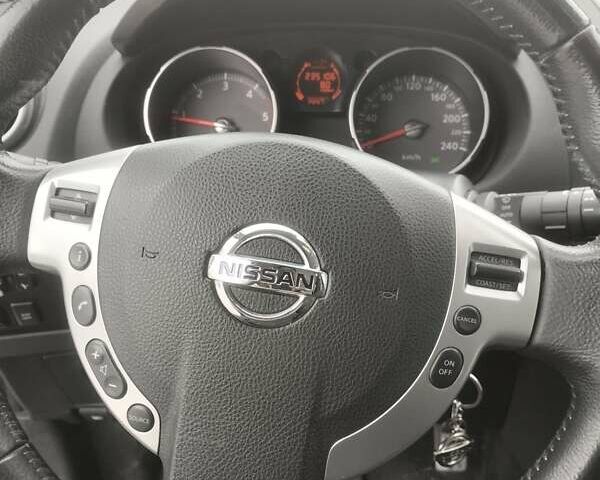 Фиолетовый Ниссан Кашкай 2, объемом двигателя 1.5 л и пробегом 250 тыс. км за 9200 $, фото 8 на Automoto.ua