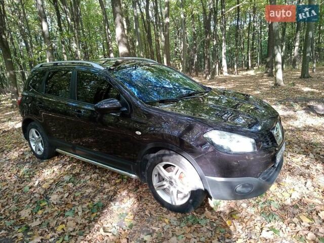 Фіолетовий Ніссан Кашкай 2, об'ємом двигуна 1.46 л та пробігом 224 тис. км за 11350 $, фото 3 на Automoto.ua