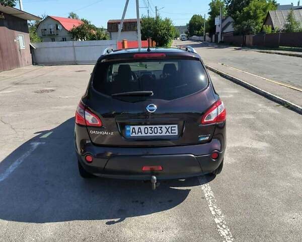 Фіолетовий Ніссан Кашкай 2, об'ємом двигуна 1.46 л та пробігом 290 тис. км за 11500 $, фото 1 на Automoto.ua