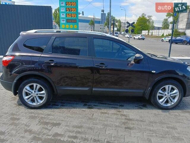 Фіолетовий Ніссан Кашкай 2, об'ємом двигуна 2 л та пробігом 171 тис. км за 10500 $, фото 5 на Automoto.ua