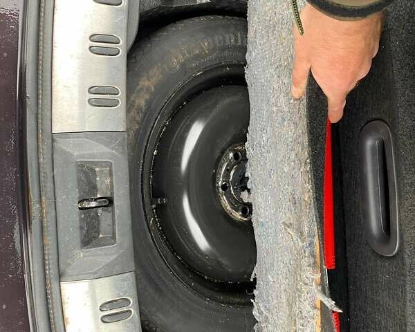 Фиолетовый Ниссан Кашкай 2, объемом двигателя 1.5 л и пробегом 236 тыс. км за 10250 $, фото 19 на Automoto.ua