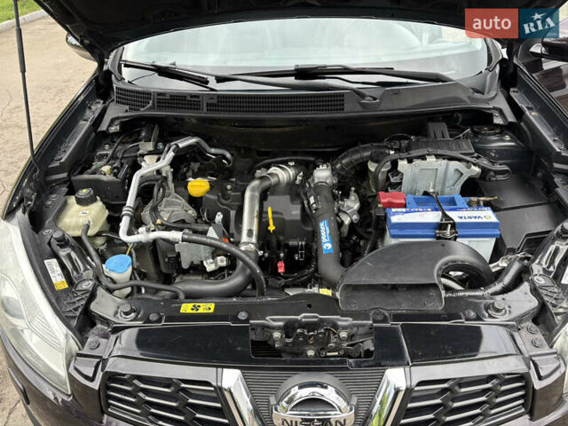 Фиолетовый Ниссан Кашкай 2, объемом двигателя 1.5 л и пробегом 238 тыс. км за 10200 $, фото 35 на Automoto.ua