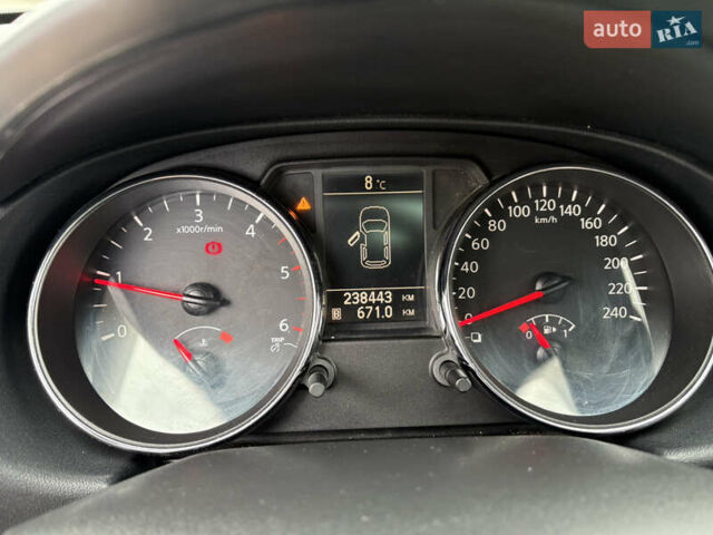 Фиолетовый Ниссан Кашкай 2, объемом двигателя 1.5 л и пробегом 238 тыс. км за 10200 $, фото 12 на Automoto.ua