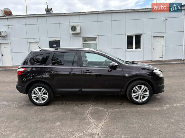 Фиолетовый Ниссан Кашкай 2, объемом двигателя 1.5 л и пробегом 238 тыс. км за 10200 $, фото 6 на Automoto.ua