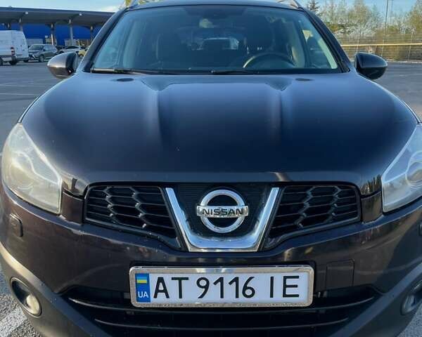 Фіолетовий Ніссан Кашкай 2, об'ємом двигуна 1.6 л та пробігом 252 тис. км за 11000 $, фото 1 на Automoto.ua