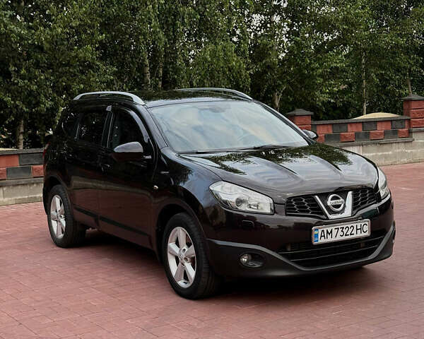 Фиолетовый Ниссан Кашкай 2, объемом двигателя 2 л и пробегом 248 тыс. км за 11600 $, фото 6 на Automoto.ua