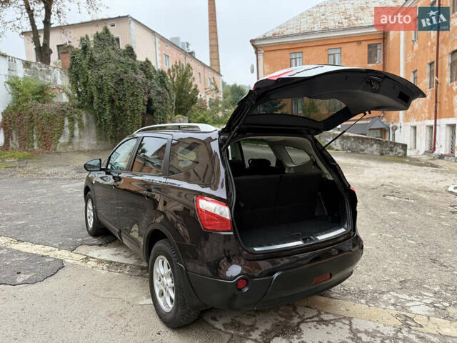 Фіолетовий Ніссан Кашкай 2, об'ємом двигуна 1.6 л та пробігом 241 тис. км за 9599 $, фото 41 на Automoto.ua