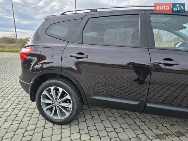 Фіолетовий Ніссан Кашкай 2, об'ємом двигуна 1.6 л та пробігом 289 тис. км за 11999 $, фото 10 на Automoto.ua