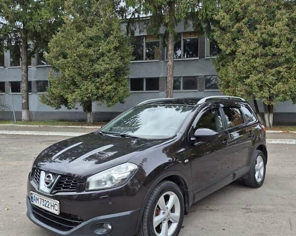 Ниссан Кашкай 2 2011 в Ровно на Automoto.ua Фиолетовый Ниссан Кашкай 2, объемом двигателя 2 л и пробегом 226 тыс. км за 10699 $, фото 3 на Automoto.ua