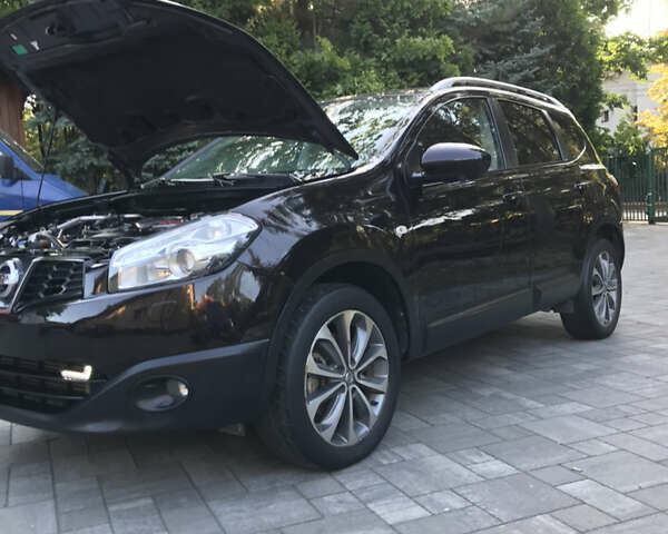 Фіолетовий Ніссан Кашкай 2, об'ємом двигуна 1.6 л та пробігом 225 тис. км за 11300 $, фото 8 на Automoto.ua