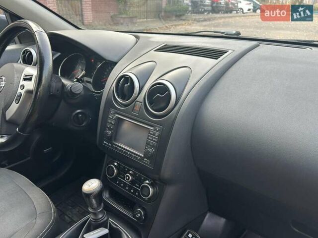 Фиолетовый Ниссан Кашкай 2, объемом двигателя 1.6 л и пробегом 253 тыс. км за 10850 $, фото 21 на Automoto.ua