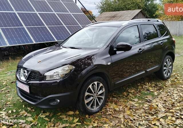 Фіолетовий Ніссан Кашкай 2, об'ємом двигуна 1.6 л та пробігом 237 тис. км за 10500 $, фото 3 на Automoto.ua