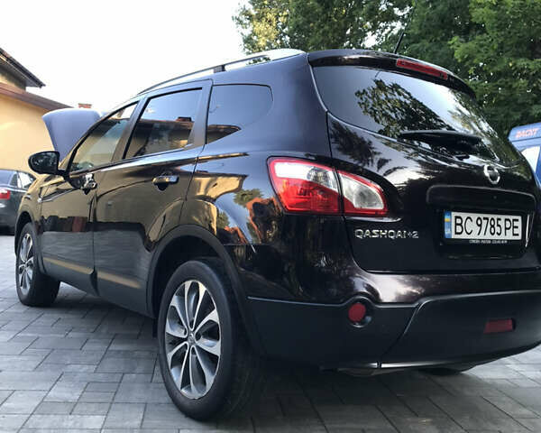 Фіолетовий Ніссан Кашкай 2, об'ємом двигуна 1.6 л та пробігом 225 тис. км за 11300 $, фото 4 на Automoto.ua