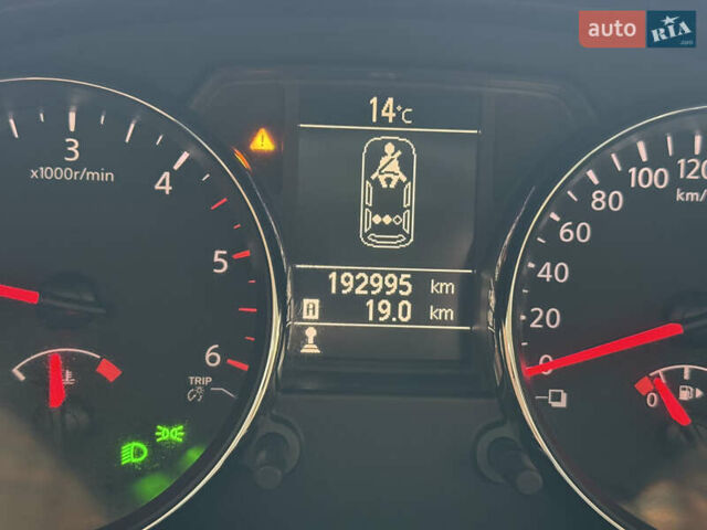 Фіолетовий Ніссан Кашкай 2, об'ємом двигуна 1.6 л та пробігом 192 тис. км за 13400 $, фото 40 на Automoto.ua