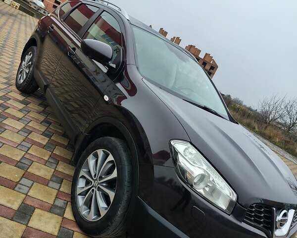 Фиолетовый Ниссан Кашкай 2, объемом двигателя 1.5 л и пробегом 198 тыс. км за 12300 $, фото 3 на Automoto.ua