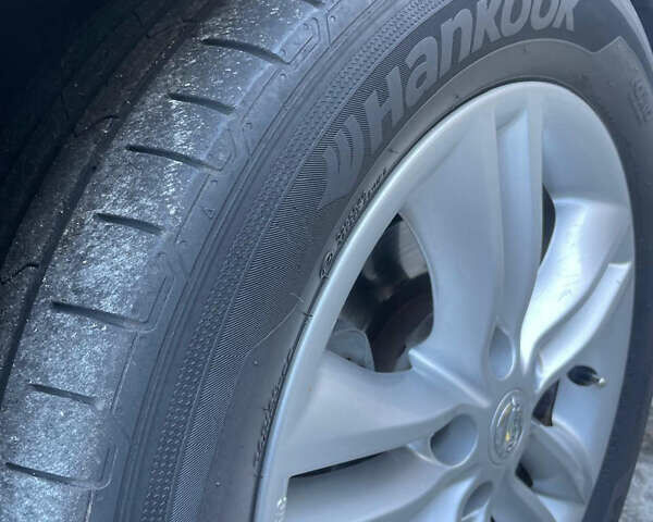 Фіолетовий Ніссан Кашкай 2, об'ємом двигуна 2 л та пробігом 163 тис. км за 12500 $, фото 15 на Automoto.ua