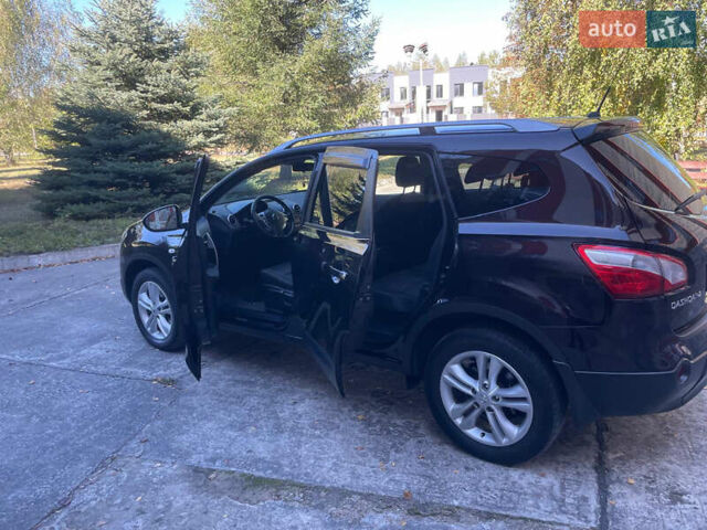 Фіолетовий Ніссан Кашкай 2, об'ємом двигуна 2 л та пробігом 163 тис. км за 12500 $, фото 25 на Automoto.ua