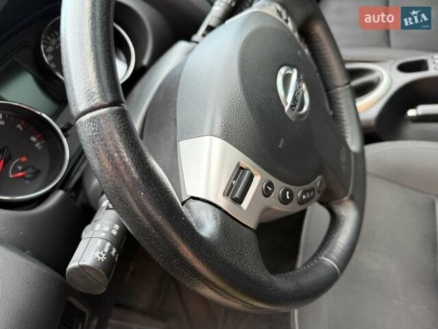 Ниссан Кашкай 2 2013 в Виннице на Automoto.ua Фиолетовый Ниссан Кашкай 2, объемом двигателя 1.6 л и пробегом 80 тыс. км за 12700 $, фото 17 на Automoto.ua