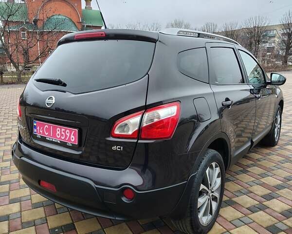 Фиолетовый Ниссан Кашкай 2, объемом двигателя 1.5 л и пробегом 198 тыс. км за 12300 $, фото 6 на Automoto.ua