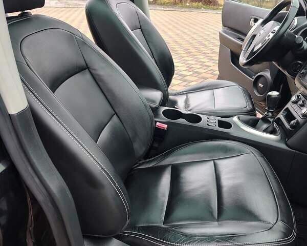 Фиолетовый Ниссан Кашкай 2, объемом двигателя 1.5 л и пробегом 198 тыс. км за 12300 $, фото 22 на Automoto.ua