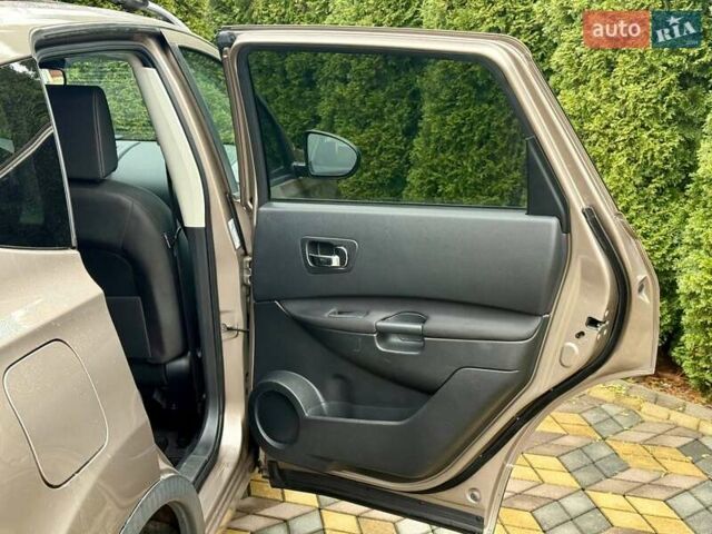 Коричневый Ниссан Кашкай 2, объемом двигателя 1.5 л и пробегом 211 тыс. км за 9999 $, фото 26 на Automoto.ua