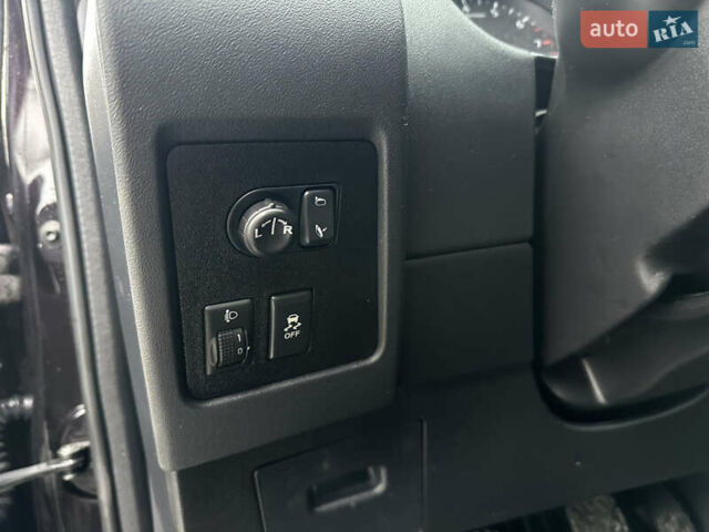 Коричневый Ниссан Кашкай 2, объемом двигателя 2 л и пробегом 241 тыс. км за 8700 $, фото 13 на Automoto.ua