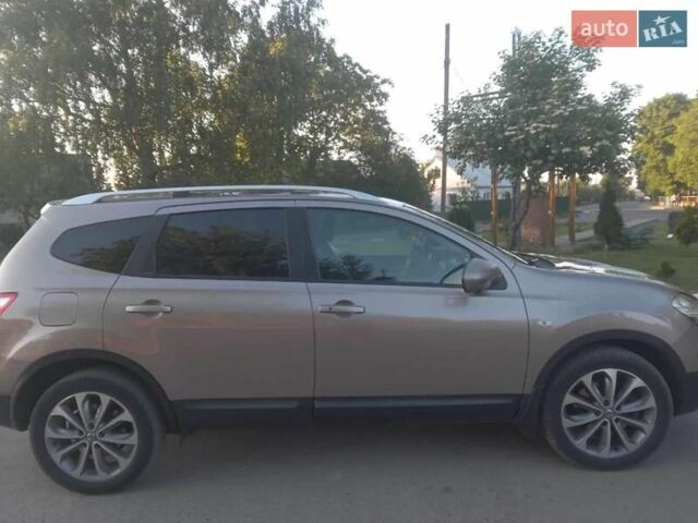 Коричневый Ниссан Кашкай 2, объемом двигателя 2 л и пробегом 186 тыс. км за 15000 $, фото 2 на Automoto.ua