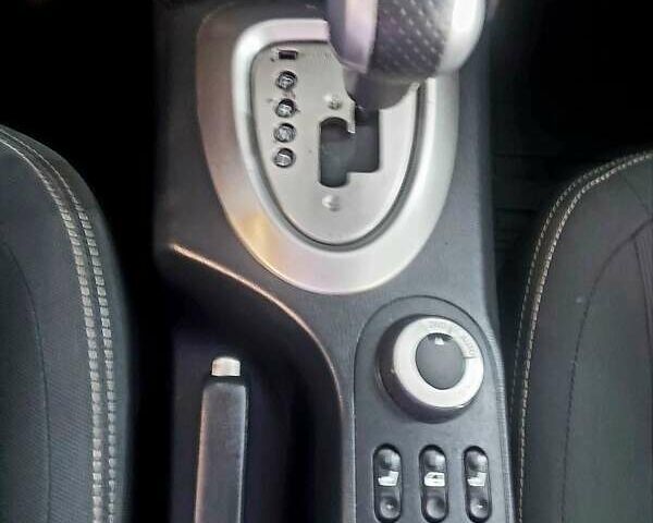 Коричневый Ниссан Кашкай 2, объемом двигателя 2 л и пробегом 151 тыс. км за 10600 $, фото 16 на Automoto.ua