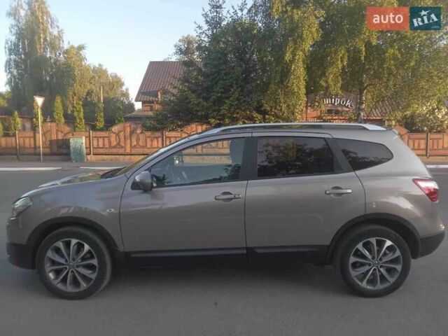 Коричневый Ниссан Кашкай 2, объемом двигателя 2 л и пробегом 186 тыс. км за 15000 $, фото 1 на Automoto.ua