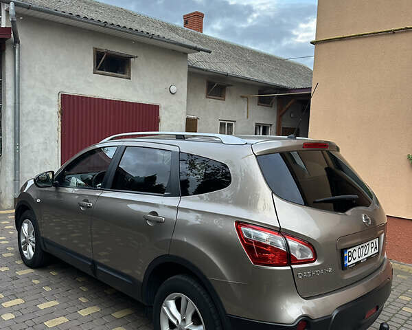Коричневий Ніссан Кашкай 2, об'ємом двигуна 2 л та пробігом 212 тис. км за 12500 $, фото 3 на Automoto.ua