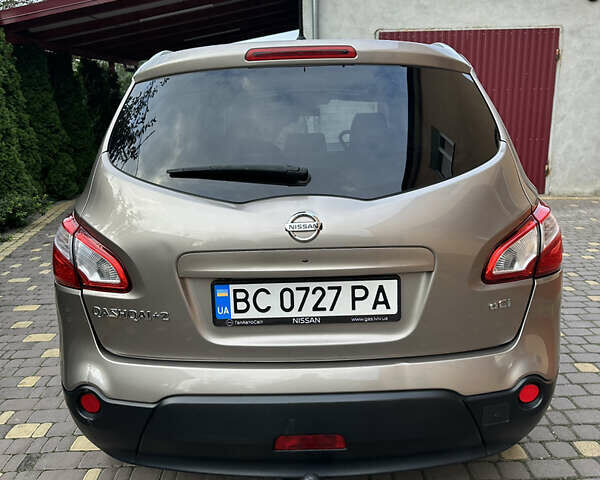 Коричневий Ніссан Кашкай 2, об'ємом двигуна 2 л та пробігом 212 тис. км за 12500 $, фото 4 на Automoto.ua