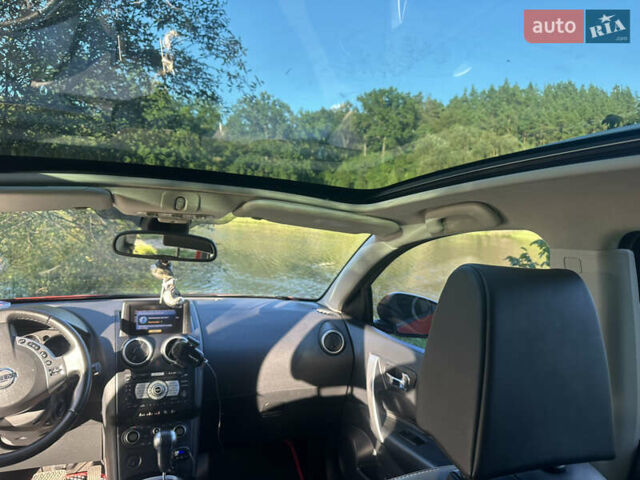 Красный Ниссан Кашкай 2, объемом двигателя 2 л и пробегом 262 тыс. км за 10000 $, фото 22 на Automoto.ua