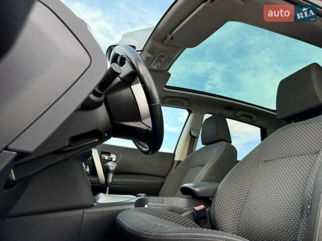 Красный Ниссан Кашкай 2, объемом двигателя 2 л и пробегом 240 тыс. км за 7490 $, фото 41 на Automoto.ua